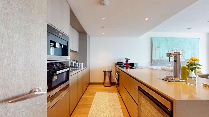 2 Bedroom Flat To Rent In Blackfriars Road, London, SE1