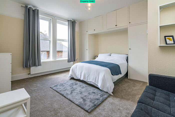 1 Bedroom Flat To Rent In Flat, Zulla Road, Nottingham, NG3