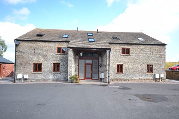 2 Bedroom Mews To Rent In Whalleys Farm Court, Beacon Lane, Dalton, WN8