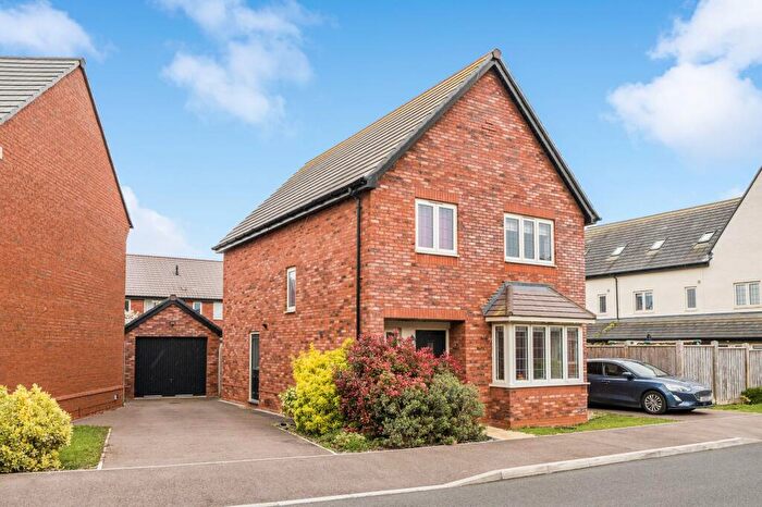 4 Bedroom Detached House For Sale In Honeysuckle Crescent, Walton Cardiff, GL20