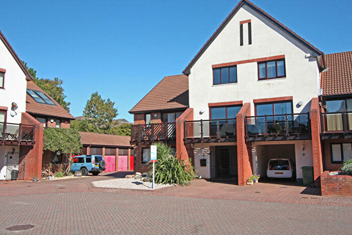 3 Bedroom Town House To Rent In Kelsey Head, Port Solent, PO6