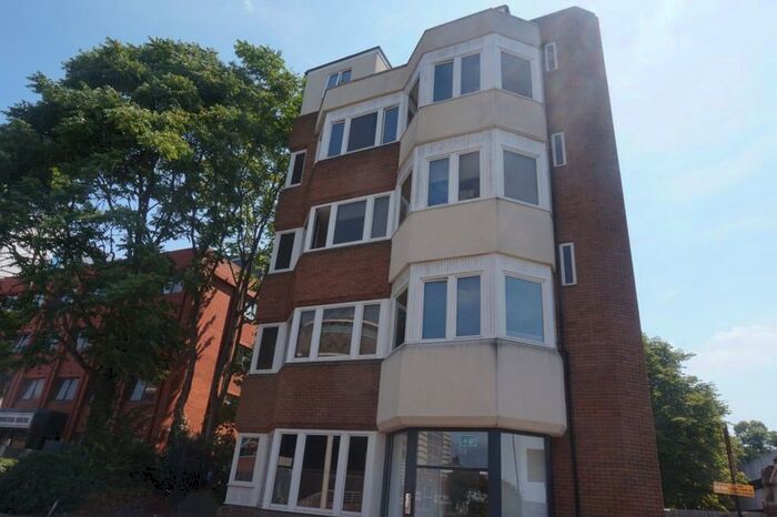 1 Bedroom Flat To Rent In Windsor Road, Slough, SL1