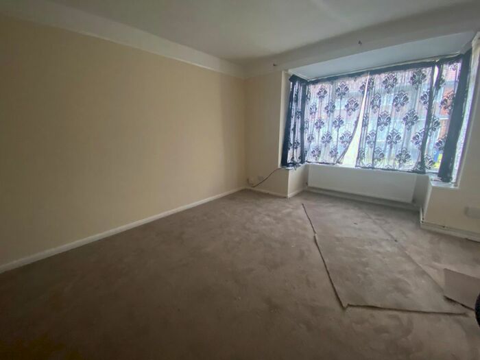 4 Bedroom Terraced House To Rent In Edison Drive, Southall, UB1