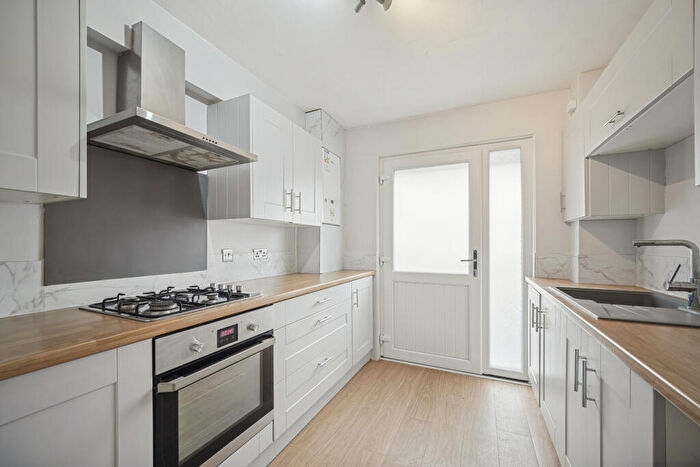 2 Bedroom Terraced House For Sale In Beauly Court, Grangemouth, FK3