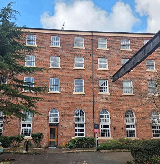 2 Bedroom Flat To Rent In Cook Street, Glasgow, G5