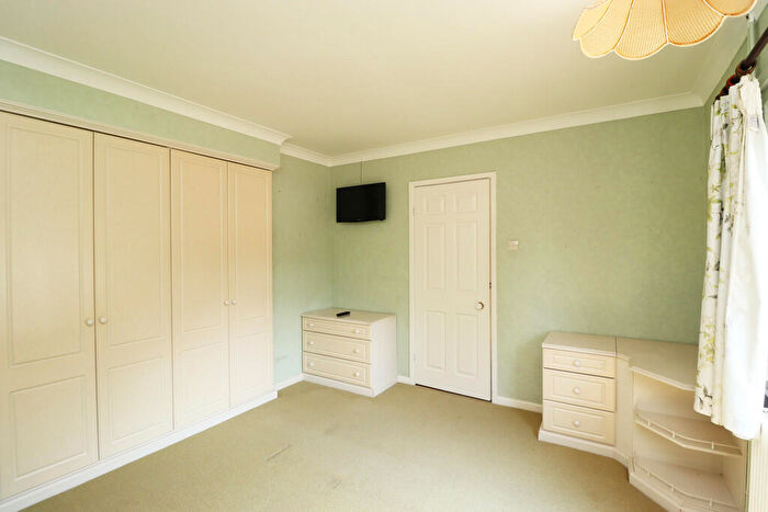 2 Bedroom Detached Bungalow For Sale In School Road, Langham, Colchester, CO4