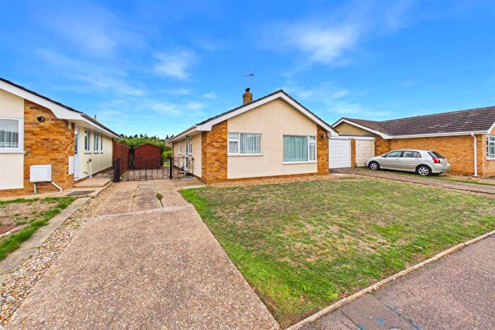 3 Bedroom House For Sale In Maltings Drive, Harleston, IP20