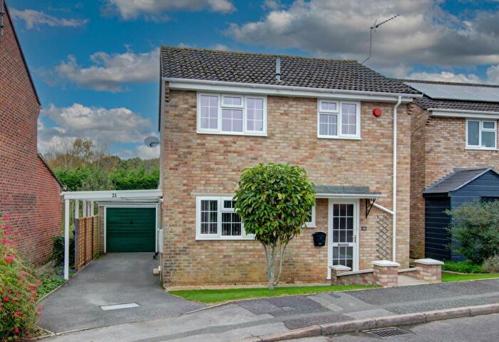 3 Bedroom House For Sale In Kingston Close, Blandford Forum, DT11