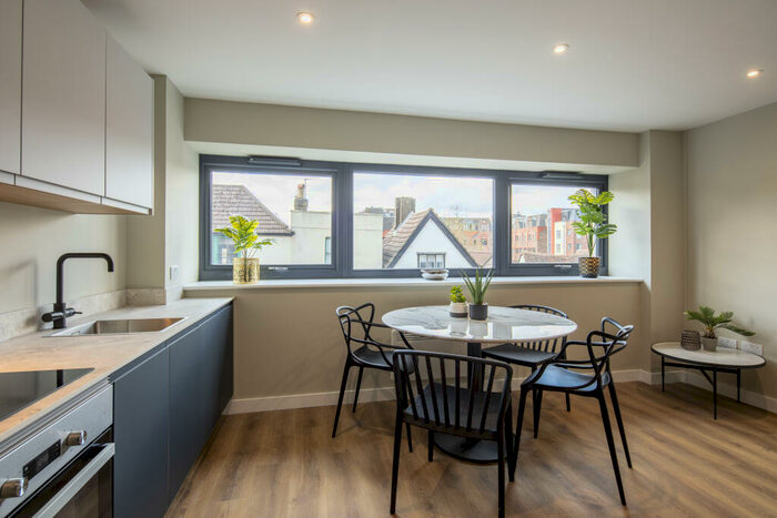 1 Bedroom Flat To Rent In Lower Stone Street, Maidstone, ME15