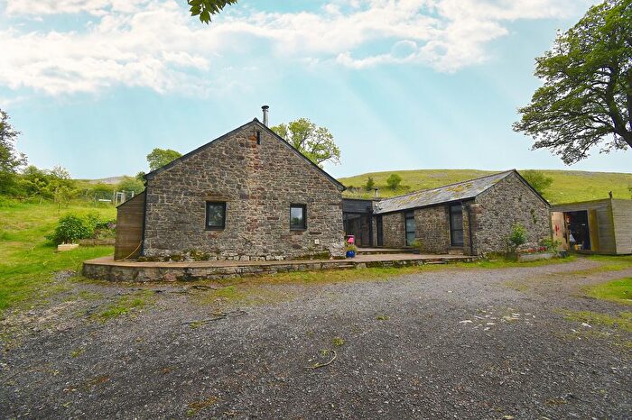 3 Bedroom Barn Conversion For Sale In Ystradfellte, Aberdare, Rhondda Cynon Taff., CF44