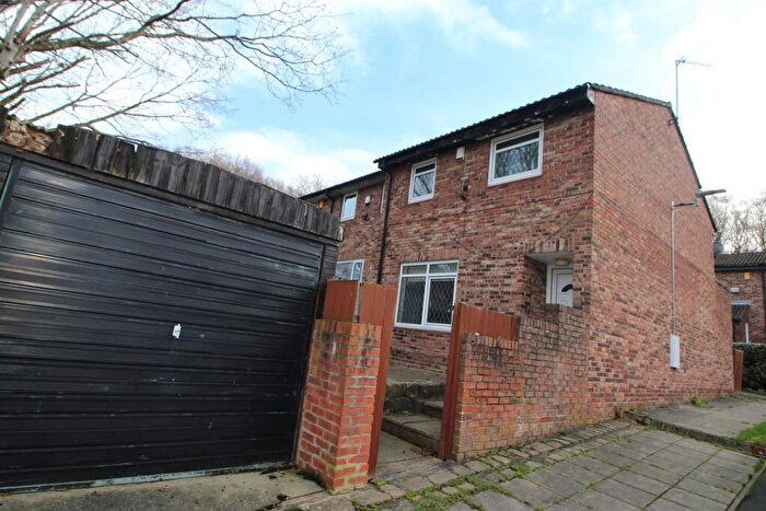 3 Bedroom End Of Terrace House To Rent In Silk Mill Approach, Cross Green Lane, LS16