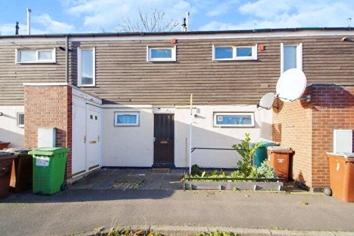 1 Bedroom Flat To Rent In Cleveland Close, Nottingham, NG7
