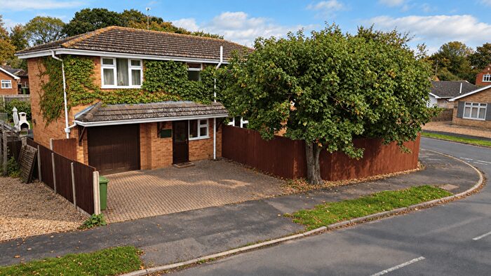 6 Bedroom Detached House For Sale In Rectory Drive, Clenchwarton, King's Lynn, PE34
