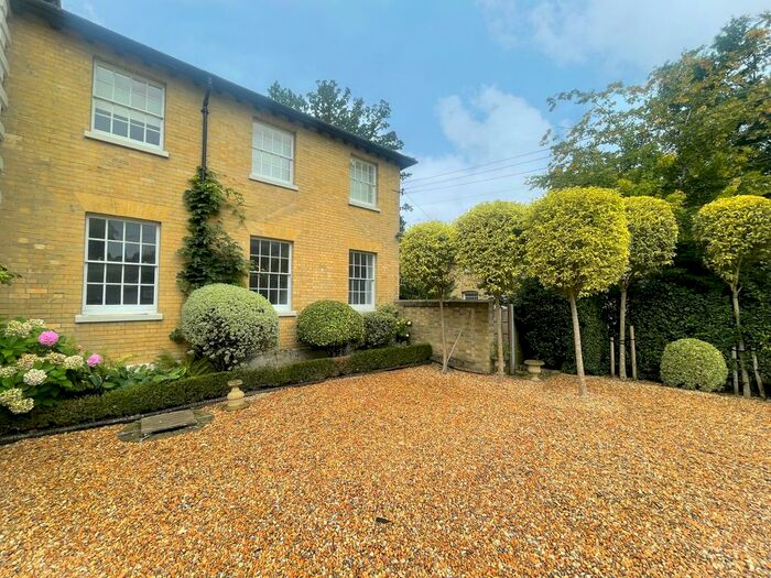 1 Bedroom Flat To Rent In The Old Rectory, School Road, Bursledon, Southampton, SO31