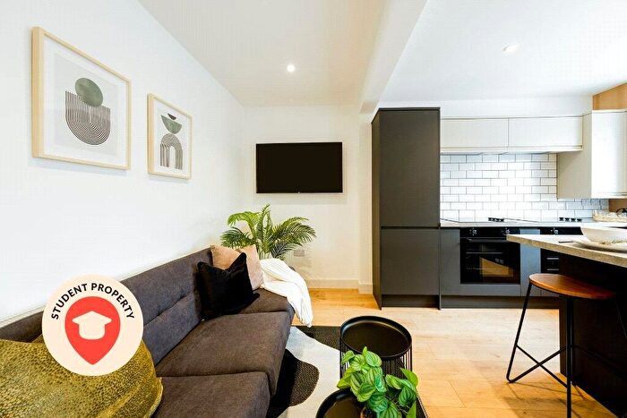 6 Bedroom Semi Detached House To Rent In Greystoke Avenue, Southmead, Bristol, Bristol, BS10