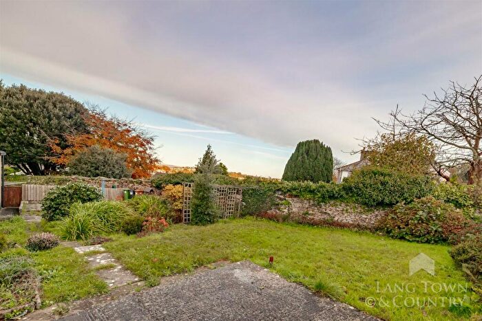 2 Bedroom Apartment To Rent In Chestnut Avenue, Plymouth, PL9