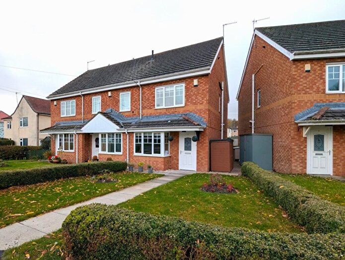 3 Bedroom End Of Terrace House For Sale In Church Mews, Nettlesworth, DH2