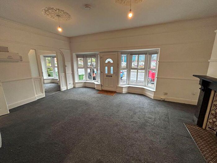 1 Bedroom Flat To Rent In Birmingham Road, Bromsgrove, B61