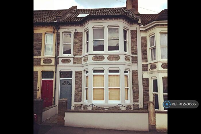 3 Bedroom Terraced House To Rent In Greenmore Road, Bristol, BS4