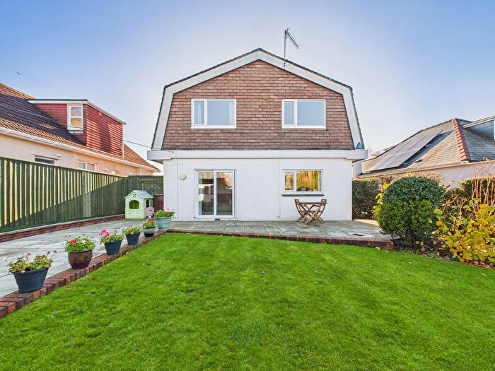 4 Bedroom Detached House For Sale In Marldon Road, Shiphay, Torquay, TQ2
