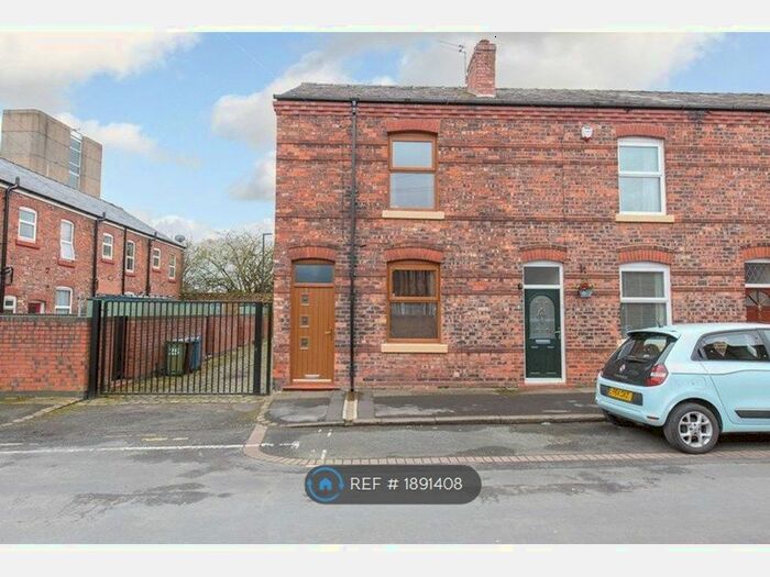 2 Bedroom End Of Terrace House To Rent In Ivy Street, Wigan, WN1