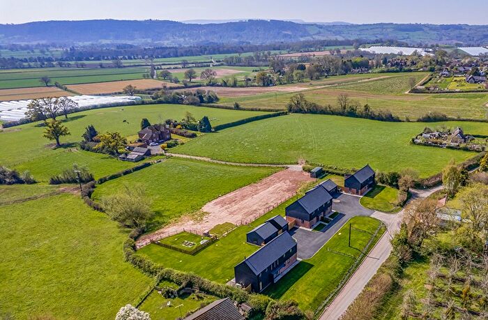 2 Bedroom Semi-Detached House For Sale In Middle Hill Close, Staunton On Wye, HR4