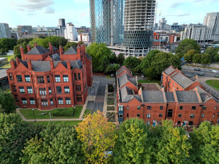 2 Bedroom Apartment To Rent In Jackson Crescent, Manchester, Greater Manchester, M15