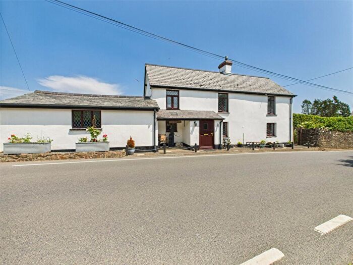 3 Bedroom Detached House For Sale In Chilsworthy, Holsworthy, Devon, EX22