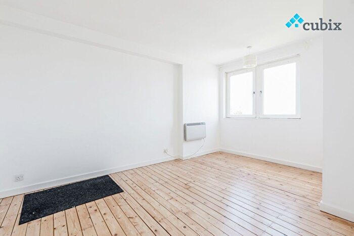 5 Bedroom Maisonette To Rent In Madron Street, Old Kent Road, SE17