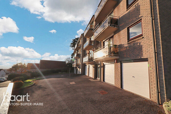 2 Bedroom Apartment For Sale In South Road, Weston-Super-Mare, BS23