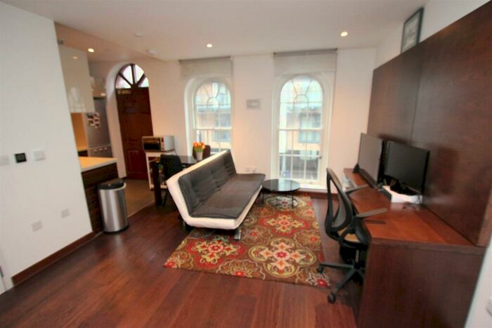 1 Bedroom Apartment To Rent In Queen Anne Terrace, Wapping, London, E1W