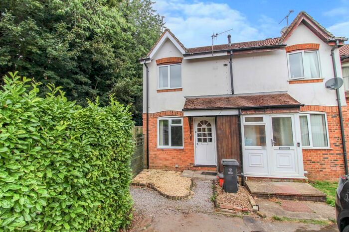 2 Bedroom End Of Terrace House To Rent In Mannington Lane, Westlea, Swindon, SN5