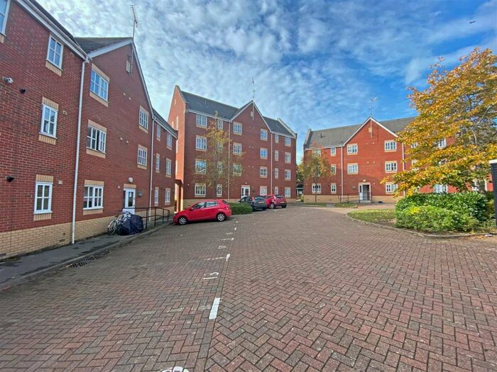 2 Bedroom Apartment To Rent In Knaresborough, Bletchley, Milton Keynes, MK3