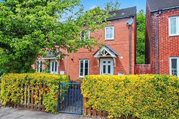 3 Bedroom Semi-Detached House For Sale In Bluebell View, Llanbradach, Caerphilly, CF83