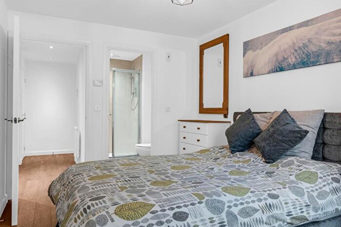 2 Bedroom Flat To Rent In Constables Way, Hertford, Hertfordshire, SG13