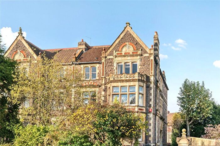 2 Bedroom Apartment For Sale In Downleaze, Sneyd Park, Bristol, BS9