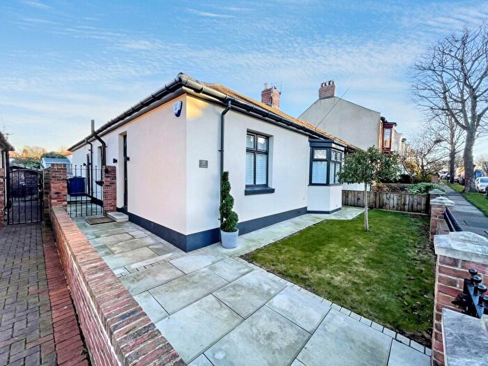 2 Bedroom Semi-Detached Bungalow For Sale In West Avenue, Harton, South Shields, Tyne And Wear, NE34