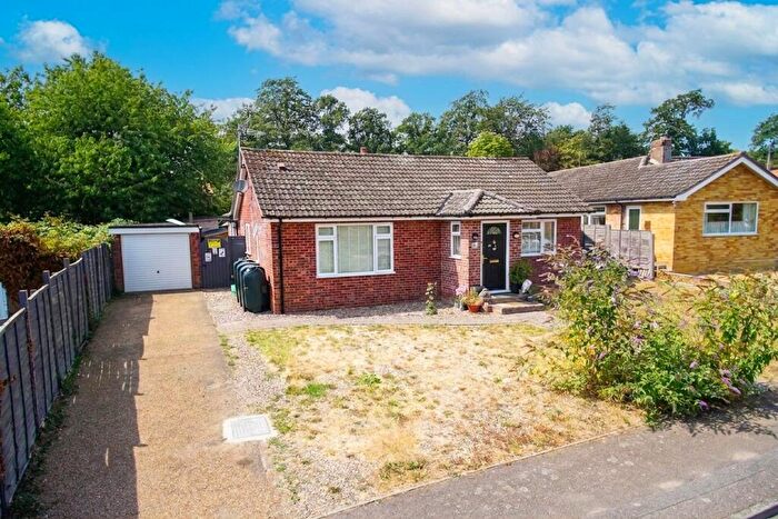 4 Bedroom Detached Bungalow For Sale In St. Peters Close, Brockdish, Diss, IP21