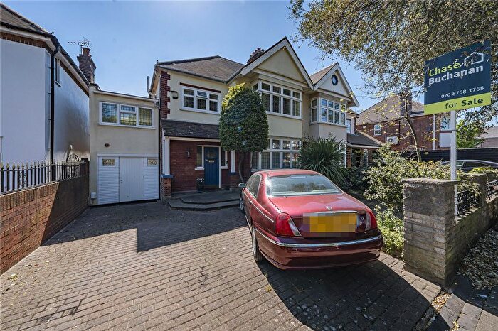 4 Bedroom Semi-Detached House For Sale In Spring Grove Road, Isleworth, TW7