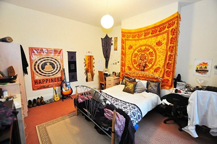7 Bedroom Terraced House To Rent In Granville Gardens, Jesmond, Newcastle Upon Tyne, NE2