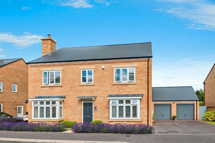 5 Bedroom Detached House For Sale In Holloway Lane, Minster Lovell, Witney, OX29