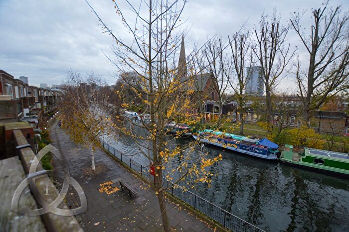 1 Bedroom Flat To Rent In Aldsworth Close, Little Venice, W9