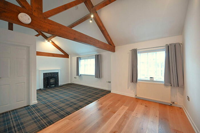 2 Bedroom Apartment To Rent In Florentines Court, Ripon, HG4