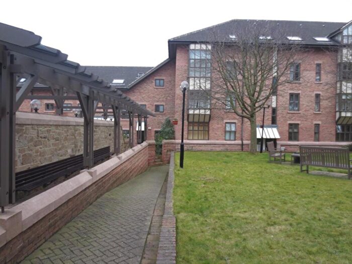 2 Bedroom House To Rent In The Open, Newcastle Upon Tyne, NE1