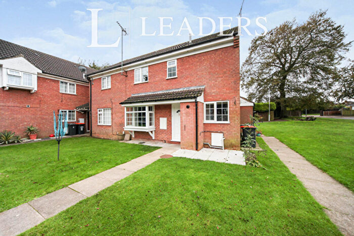 2 Bedroom End Of Terrace House To Rent In Bowmans Way -, LU6