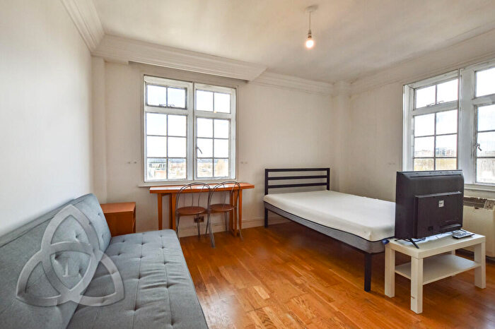 Studio To Rent In Langford Court, Abbey Road, St Johns Wood, NW8