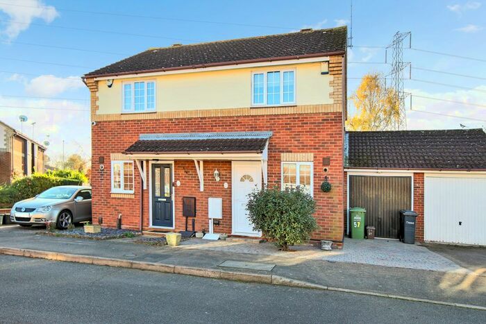 2 Bedroom Semi-Detached House To Rent In Denny Gate, Cheshunt, Hertfordshire. EN8