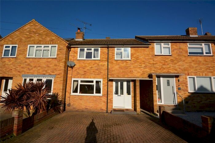 3 Bedroom Terraced House To Rent In Linden Close, Chelmsford, CM2