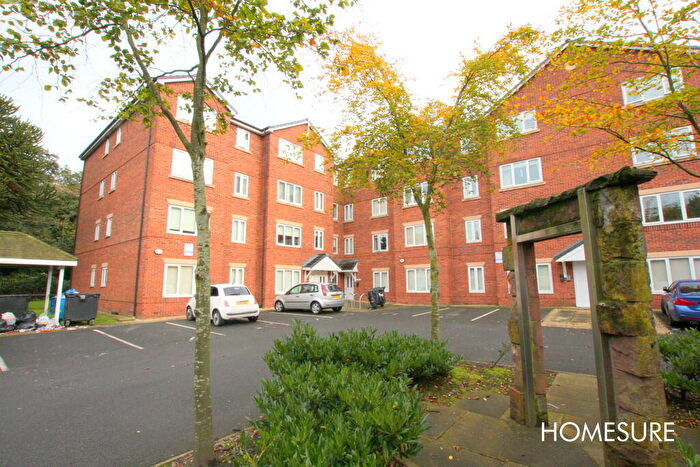 2 Bedroom Apartment To Rent In Woodsome Park, Woolton, L25