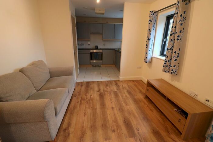 1 Bedroom Flat To Rent In Rickman Drive, Birmingham B15